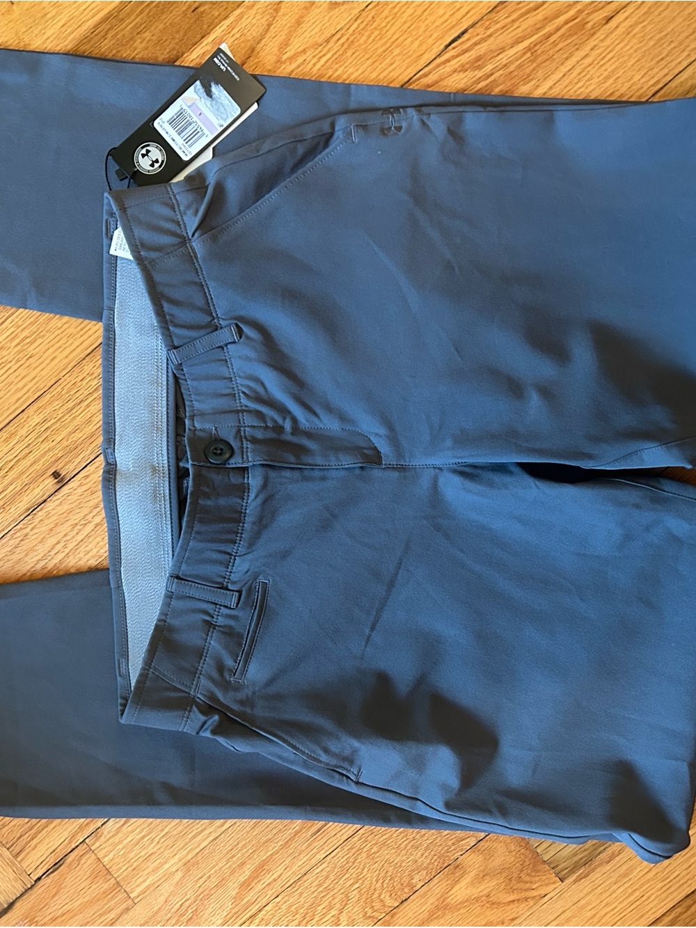 NWT Under Armour Women’s Performance Golf Style Pants - Grey - Picture 3 of 6